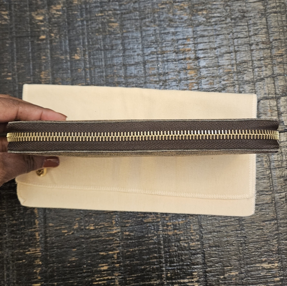 Louis Vuitton Brown Damier Ebene Zip Around Wallet - Picture 4 of 9